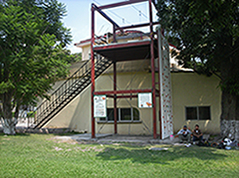 CONSTRUCCION DE MURO DE ESCALADA EN TORRE DE ACERO VENTA DE AGARRES CUERDAS TENIS DE ESCALADA